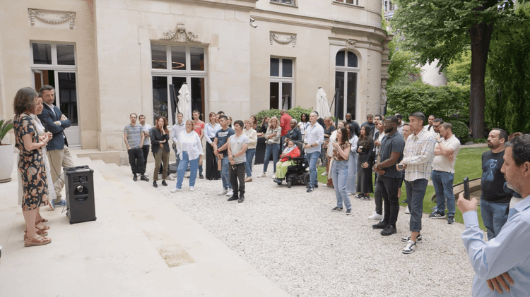 La Fondation présente deux partenaires aux collaborateurs de Free