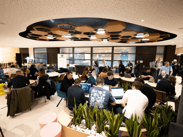 Les collaborateurs du Groupe iliad mobilisés en faveur des associations du logiciel libre !